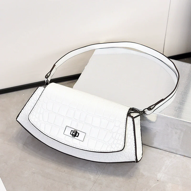 Bag women's bag  new fashion versatile trend ins shoulder messenger bag retro baguette armpit bag - Deanwangkt