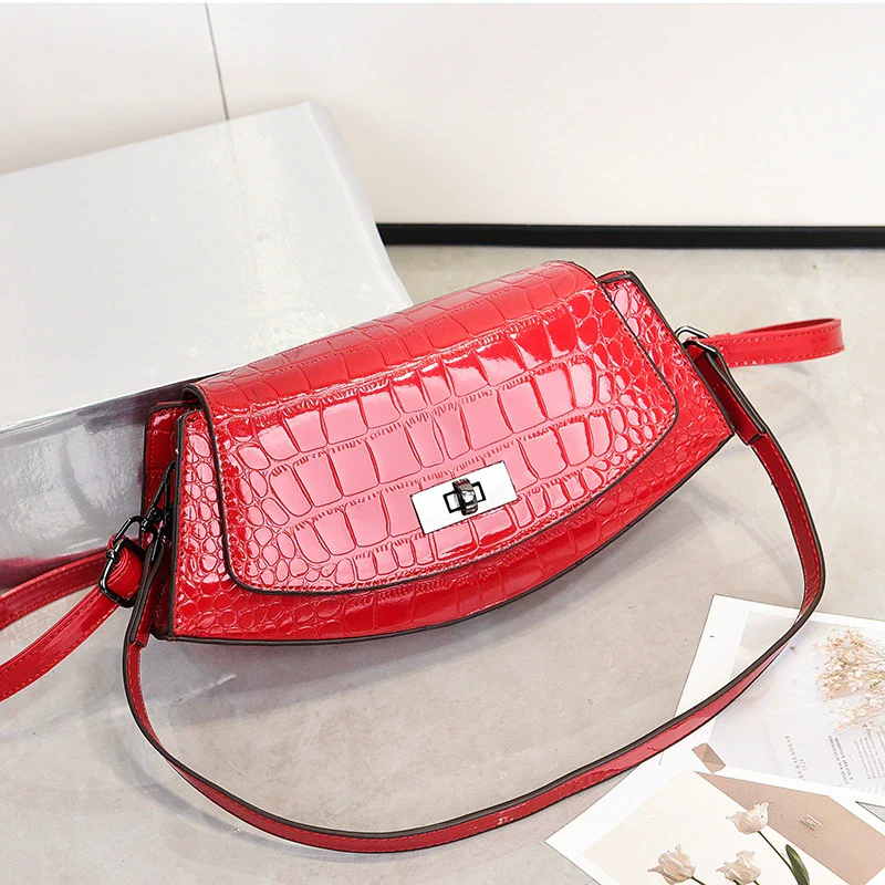 Bag women's bag  new fashion versatile trend ins shoulder messenger bag retro baguette armpit bag - Deanwangkt