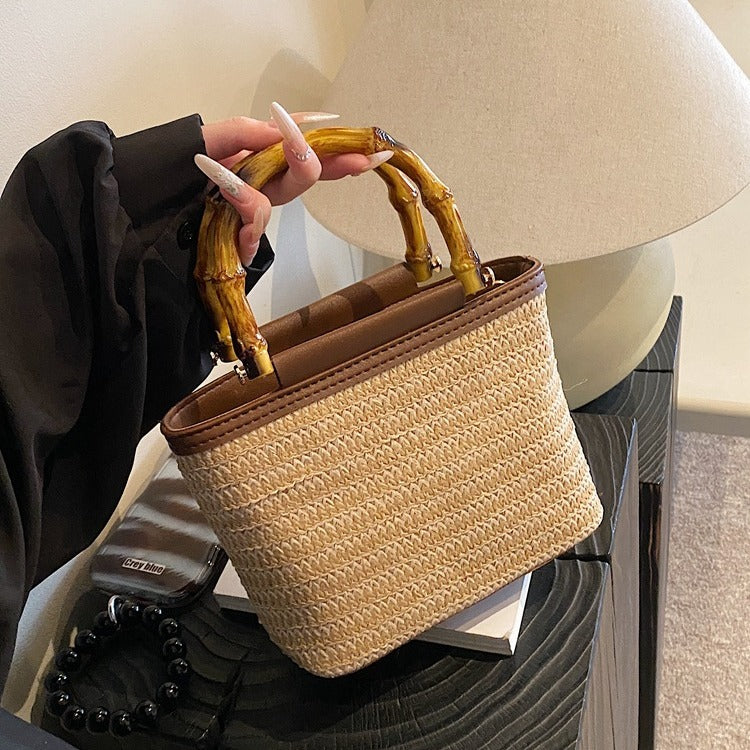 DEANWANGKT 2025 Straw bag woven portable bucket bag women's  new summer versatile messenger bag seaside vacation beach straw bag - Deanwangkt