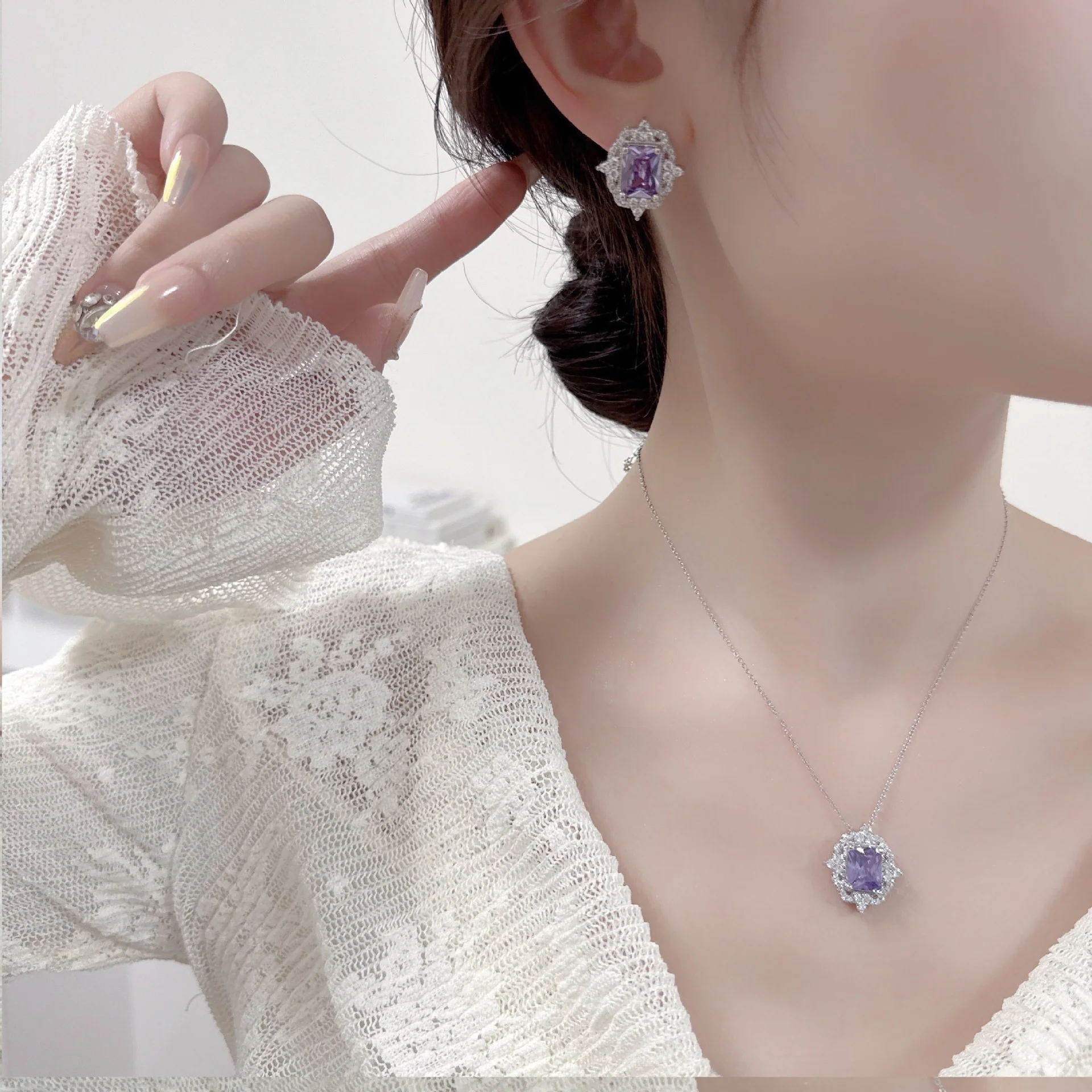 2025 light luxury exquisite zircon set, collarbone chain earrings, niche high-end square zirconium bridal necklace necklace jewelry - Deanwangkt