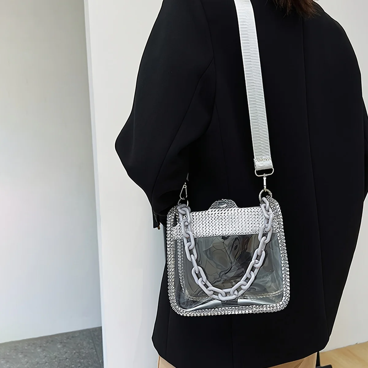 Elegant Square Transparent Handbag with Rhinestone Sparkle, Secure Buckle Closure, & Durable PVC & Acrylic Strap - Deanwangkt