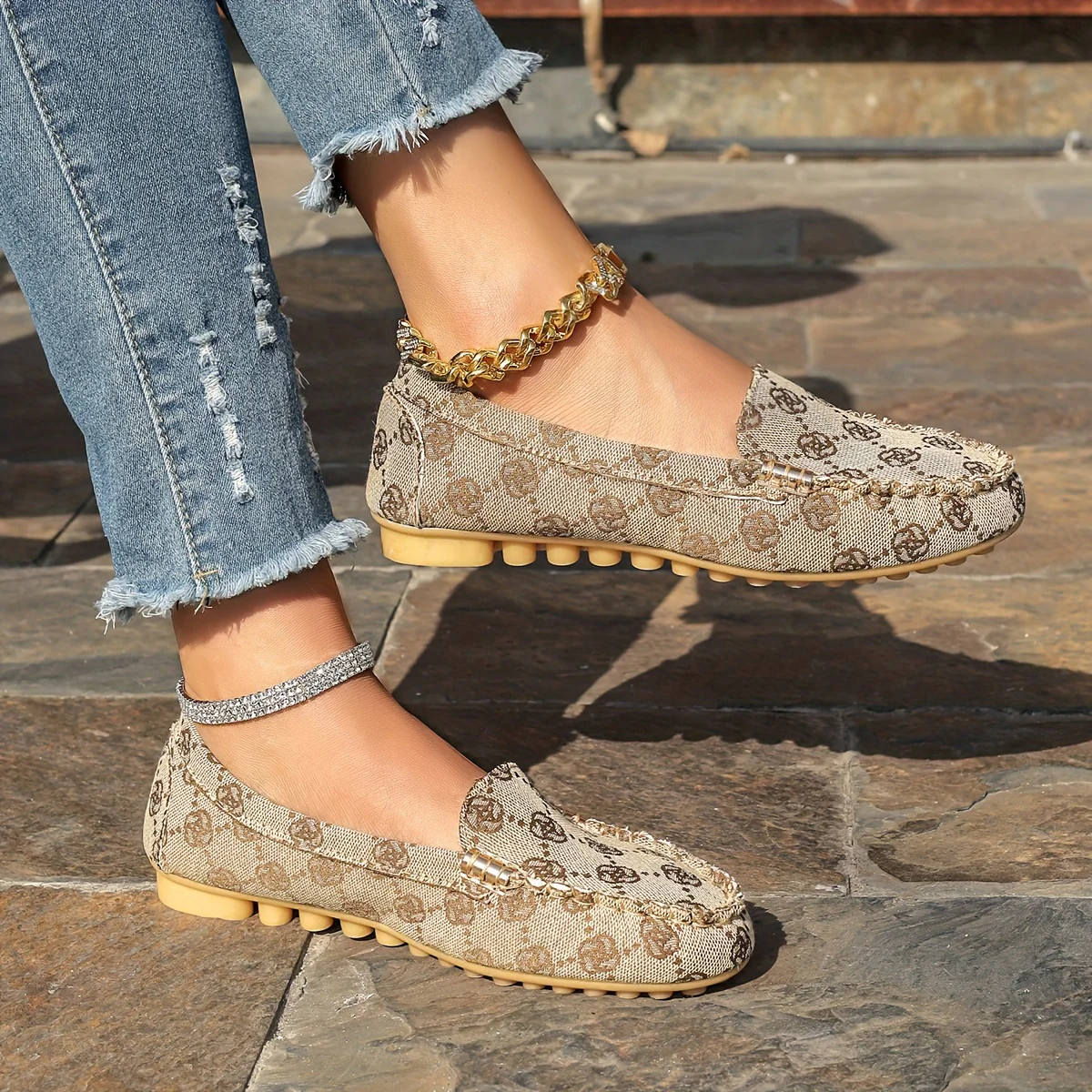 Delightful Floral Pattern Womens Flats - Soft, Lightweight, Breathable, Slip-On Shoes with Round Toe and Fabric Insole for Daily Walking - Perfect for All Seasons - Deanwangkt
