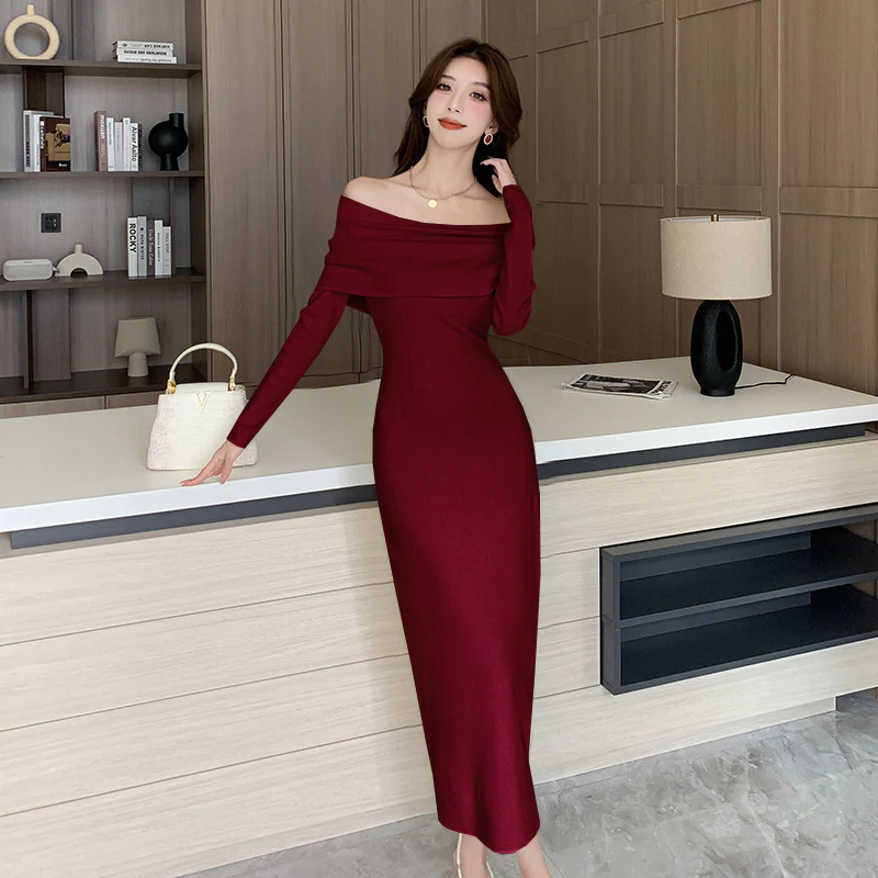 2025 One-word shoulder dress women's autumn and winter senior sense imperial sister slim and thin long sleeves beautiful off-the-shoulder stepmother hip wrap skirt - Deanwangkt