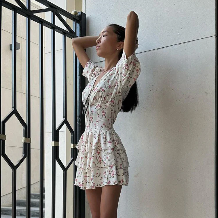 DEANWAQNGKT  V-neck Lace-up Ruffled Floral Dress Short Sleeve Sexy A- line Skirt  New  European and American Women's Clothing - Deanwangkt