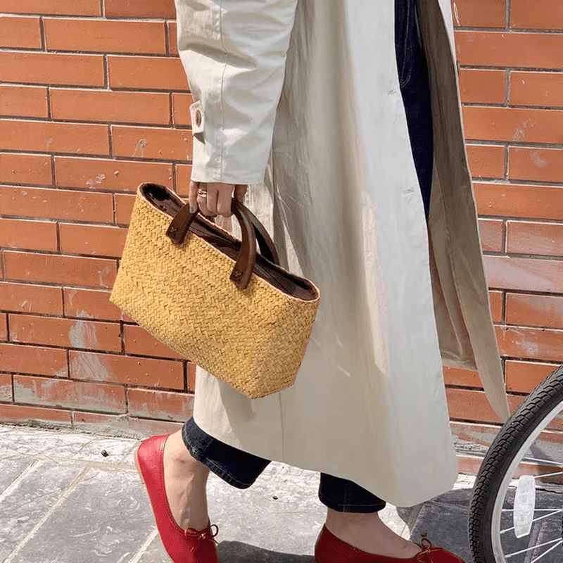 Timeless Classic Straw Satchel Bag - Stylish & Versatile for Womens Summer Adventures - Lightweight, Roomy, Perfect for Beach or City - Deanwangkt