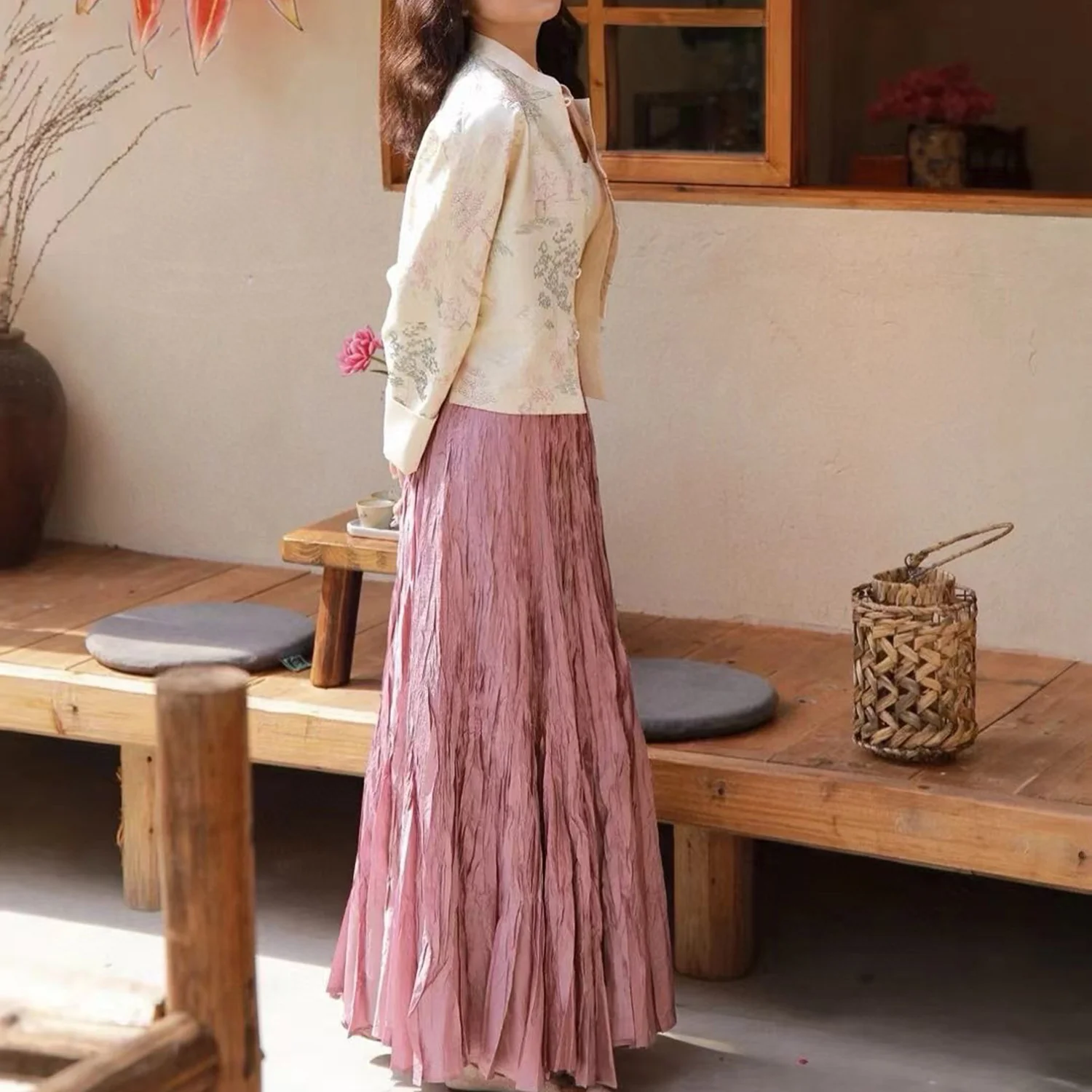 2025 Hot-selling skirt women's summer long A-shaped design sense manual pleated pendant sense loose and thin Sanzhai pleated skirt - Deanwangkt