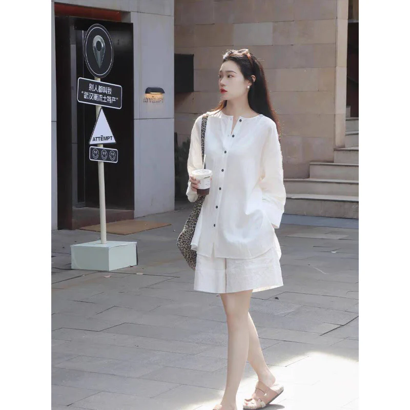 Shirt set Women's  summer new fashion temperament premium relaxation sunscreen shirt shorts two-piece set - Deanwangkt
