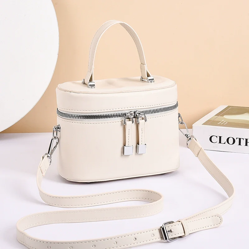 Women's bag  new fashion versatile high-end atmosphere daily commuter bucket bag popular shoulder messenger bag - Deanwangkt