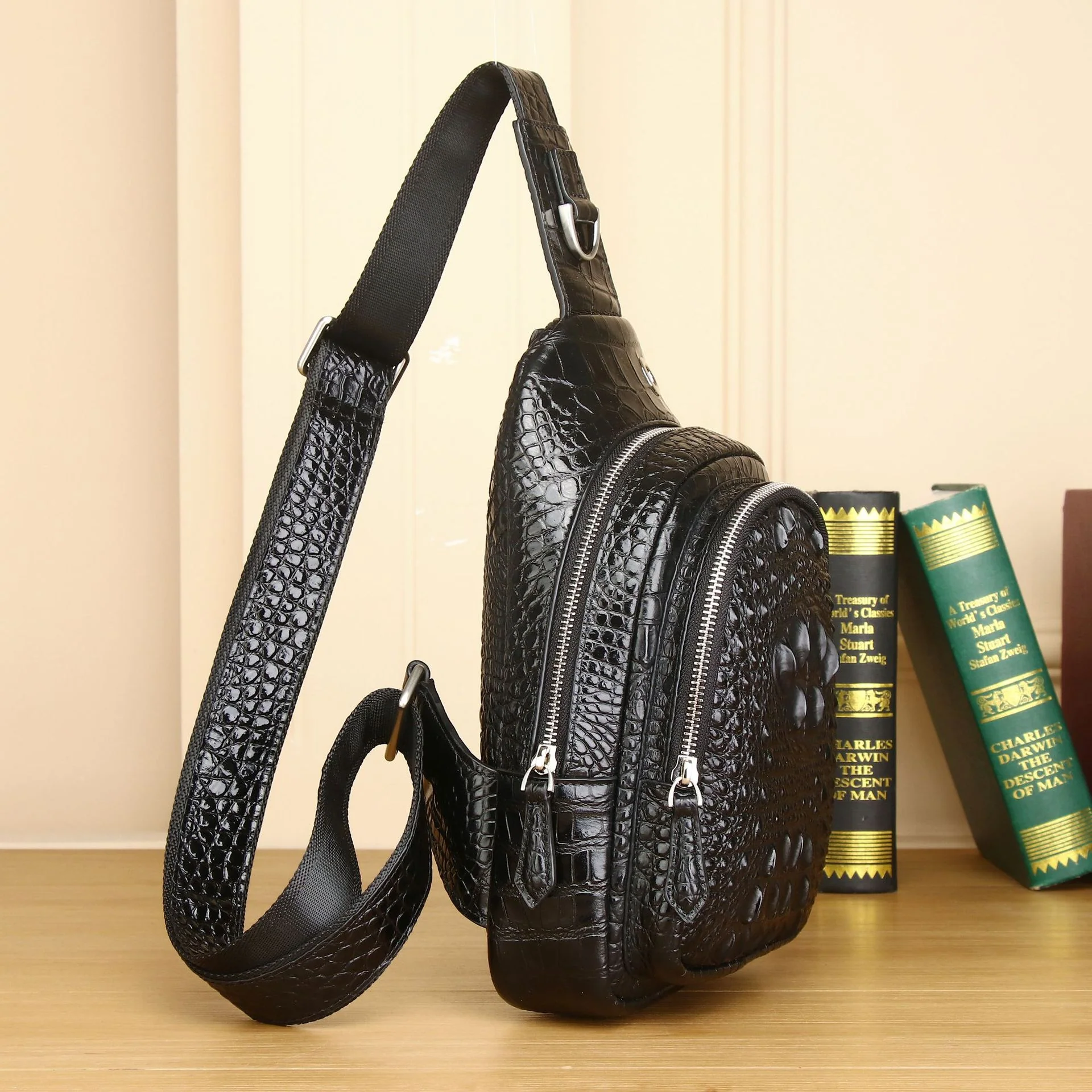 deanwangkt  New Crocodile Pattern Chest Bag Men's Genuine Leather Chest Bag Shoulder Crossbody Bag Outdoor Casual Large Capacity Men's Bag Wholesale - Deanwangkt