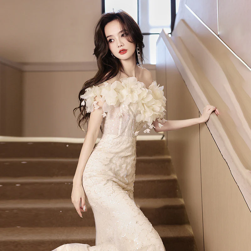 2025 One-word shoulder champagne birthday party evening dress women's light luxury niche 2025 new high-end host dress - Deanwangkt