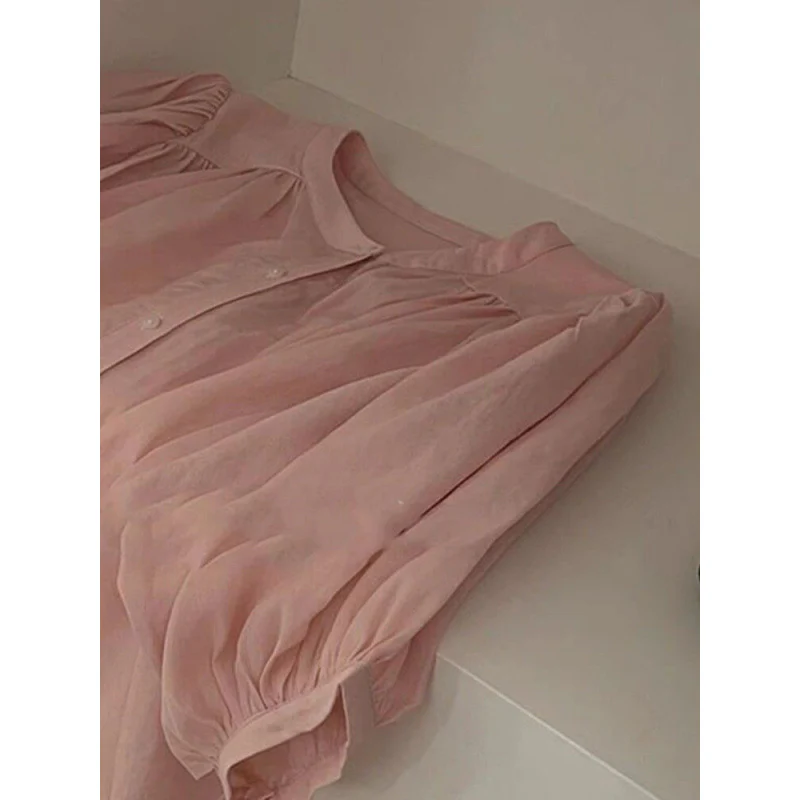 The original Popular trade single women's clothing counter withdrew the pink sweet thin short-sleeved shirt summer age-reducing, meat-covering and thin top. - Deanwangkt