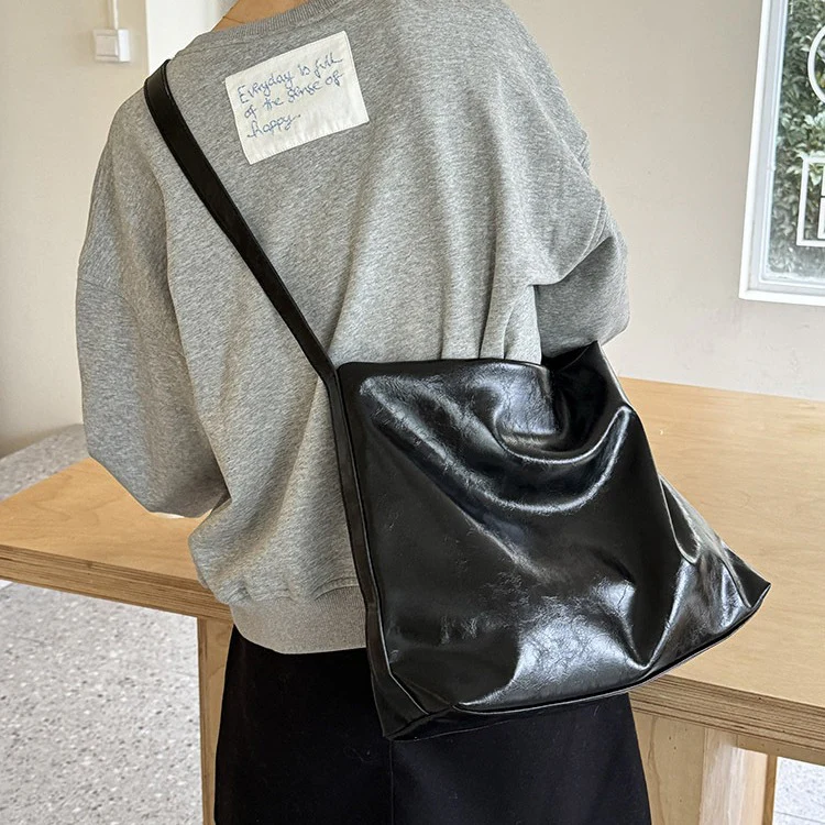 DEANWANGKT 2025 popular trendy lazy wind oil wax leather messenger tote bag  retro large-capacity shoulder bag female - Deanwangkt