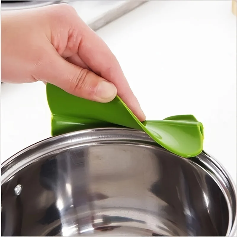 1pc Silicone Pour Soup Spout - Food-Grade, Heat-Resistant Kitchen Gadget for Easy Pouring & Splash Prevention - Deanwangkt