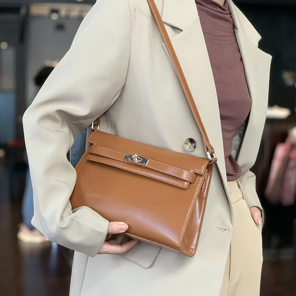 New Kelly Bag Advanced Affordable Luxury Fashion Women's Bag Commuter Underarm Bag Classic Retro Shoulder Messenger Bag - Deanwangkt
