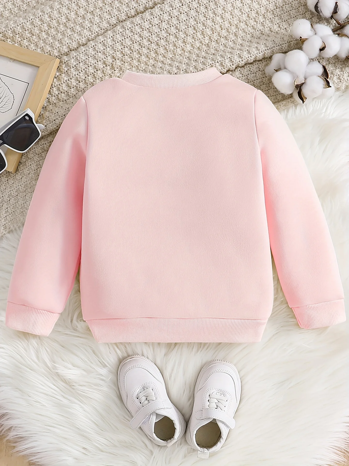 Girls' Festive Santa Claus Print Sweatshirt - Cozy Polyester, Round Neck Pullover for Fall/Winter - Deanwangkt