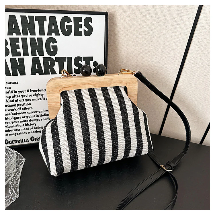 New Women's Bag Striped Canvas Wooden Clip Mouth Clutch Fashion Exquisite Internet Celebrity Same Style One-Shoulder Crossboby Bag - Deanwangkt