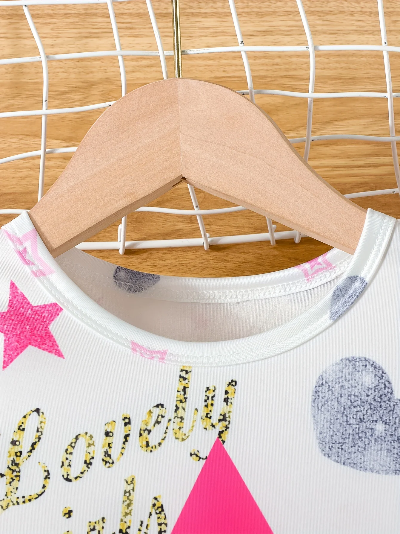 Summer-Ready Princess & Heart Graphic Dress for Girls | Casual Style, Comfort Fit & Easy Care - Deanwangkt