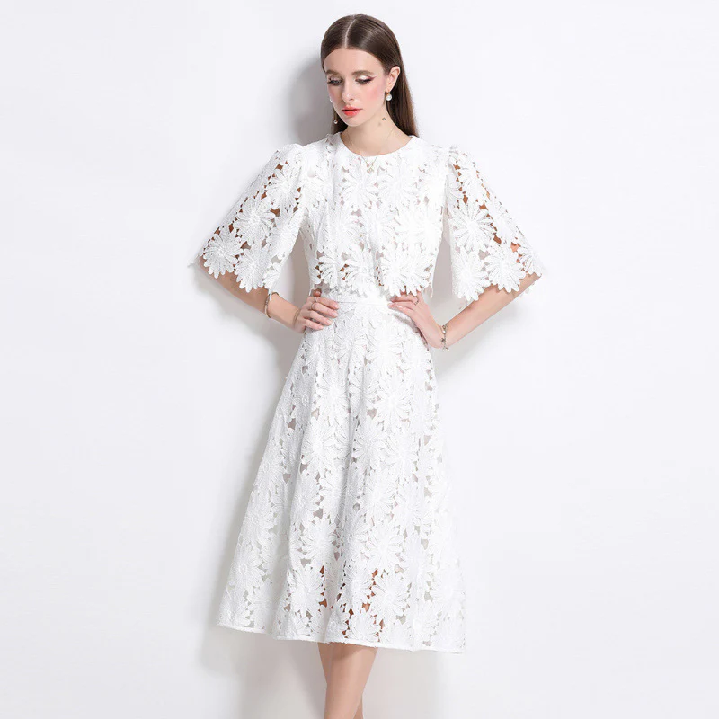 spring and summer embroidery hollow crew neck horn short top + vacation water-soluble lace skirt long skirt set - Deanwangkt
