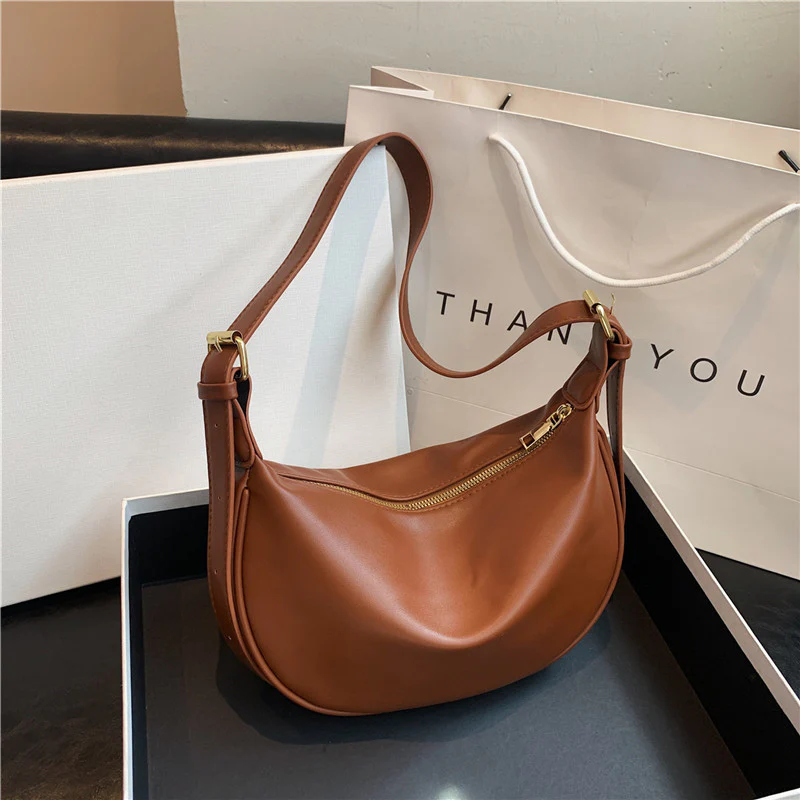 Soft Leather Large Capacity Fashion Simple Leisure Bag  Autumn and Winter New Versatile Korean Style Messenger Bag Dumpling Bag Trendy - Deanwangkt