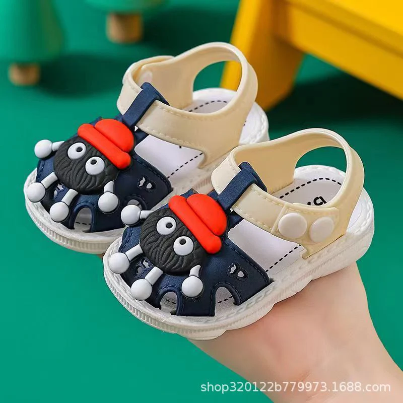 DEANWANGKT Boys Sandals New Summer Korean Style Children's Slippers Student Non-Slip Soft Bottom Big Middle Children Baby Beach Sandals - Deanwangkt