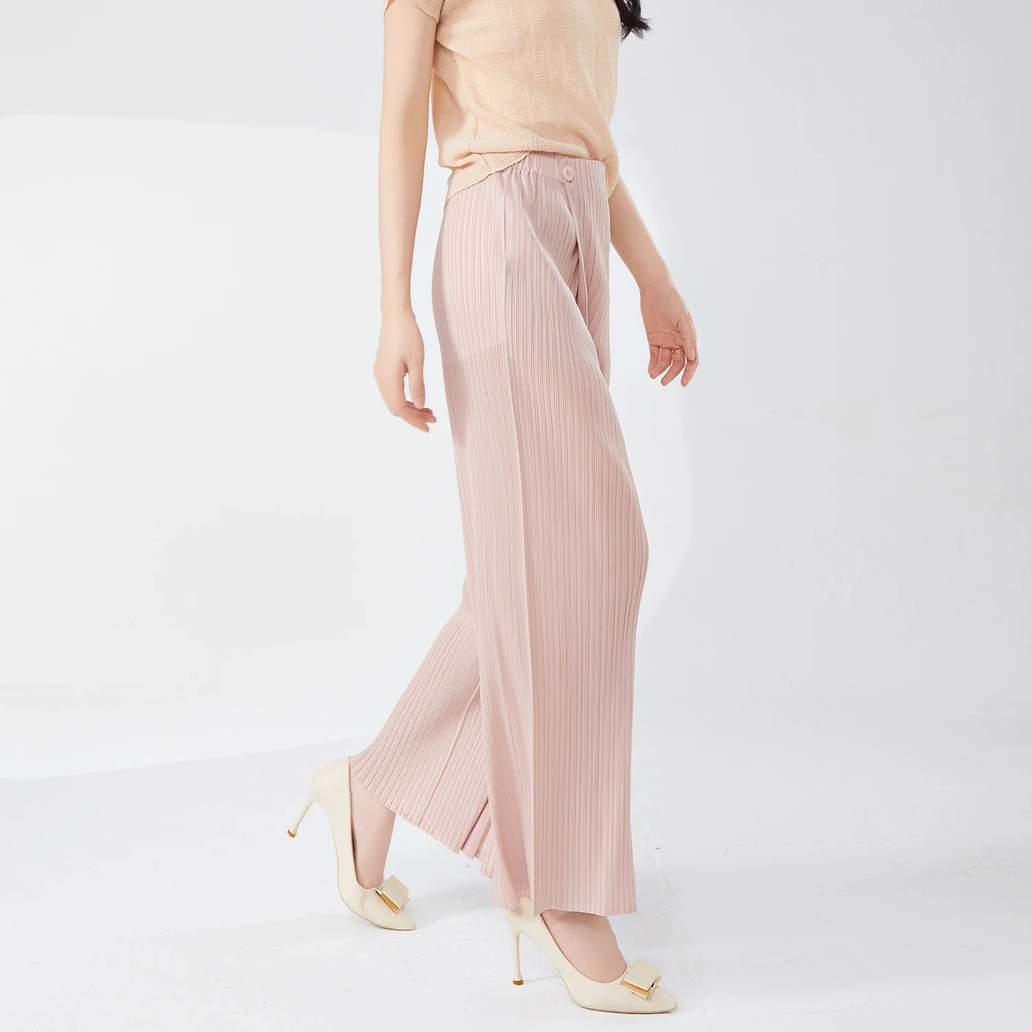 2025 Miyake paper people wide-leg pants summer women's new high-end buttons irregular loose drape versatile casual pants - Deanwangkt