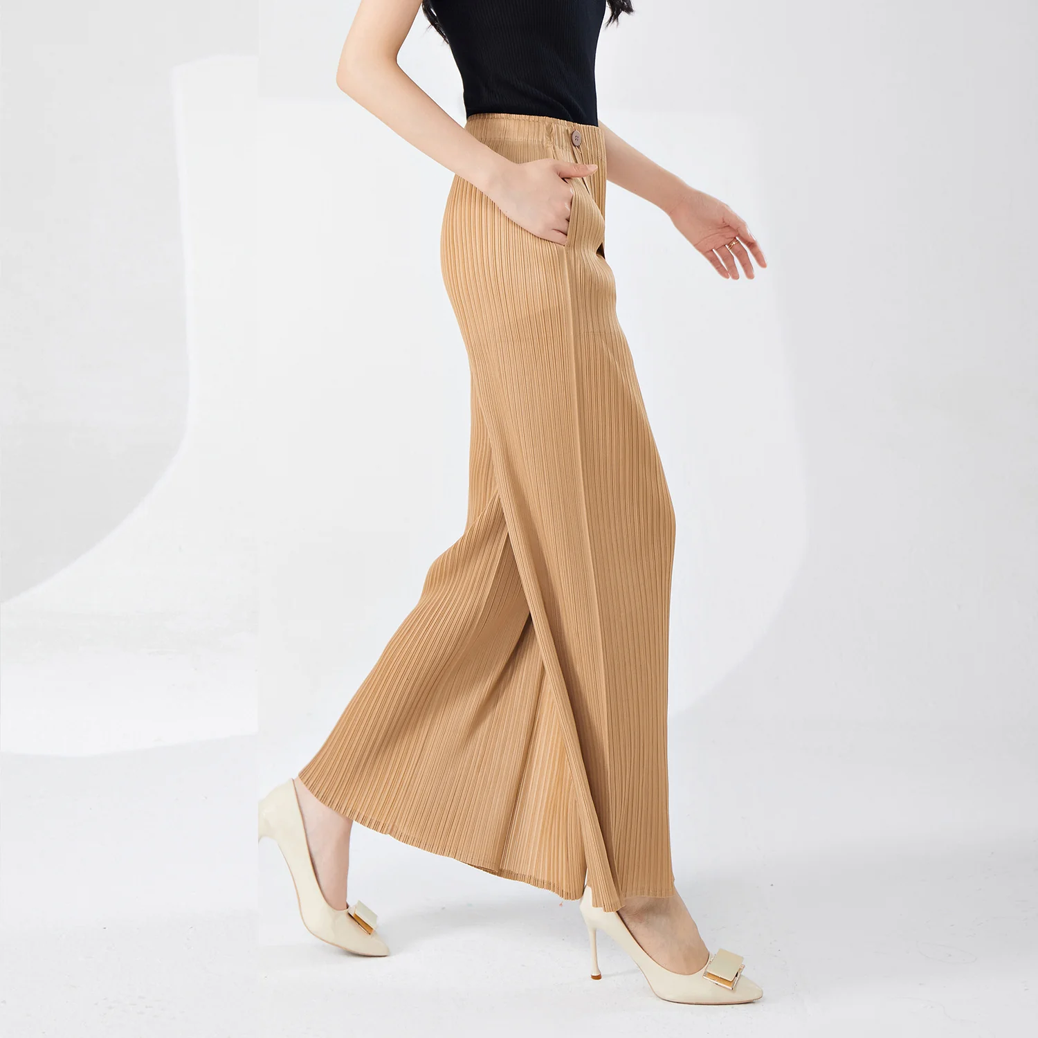 2025 Miyake paper people wide-leg pants summer women's new high-end buttons irregular loose drape versatile casual pants - Deanwangkt