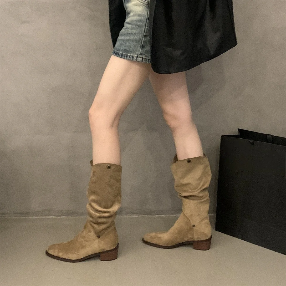 2025  Coarse heel khaki stacking boots medium boots women's shoes popular new spring, autumn and winter suede thin long boots - Deanwangkt