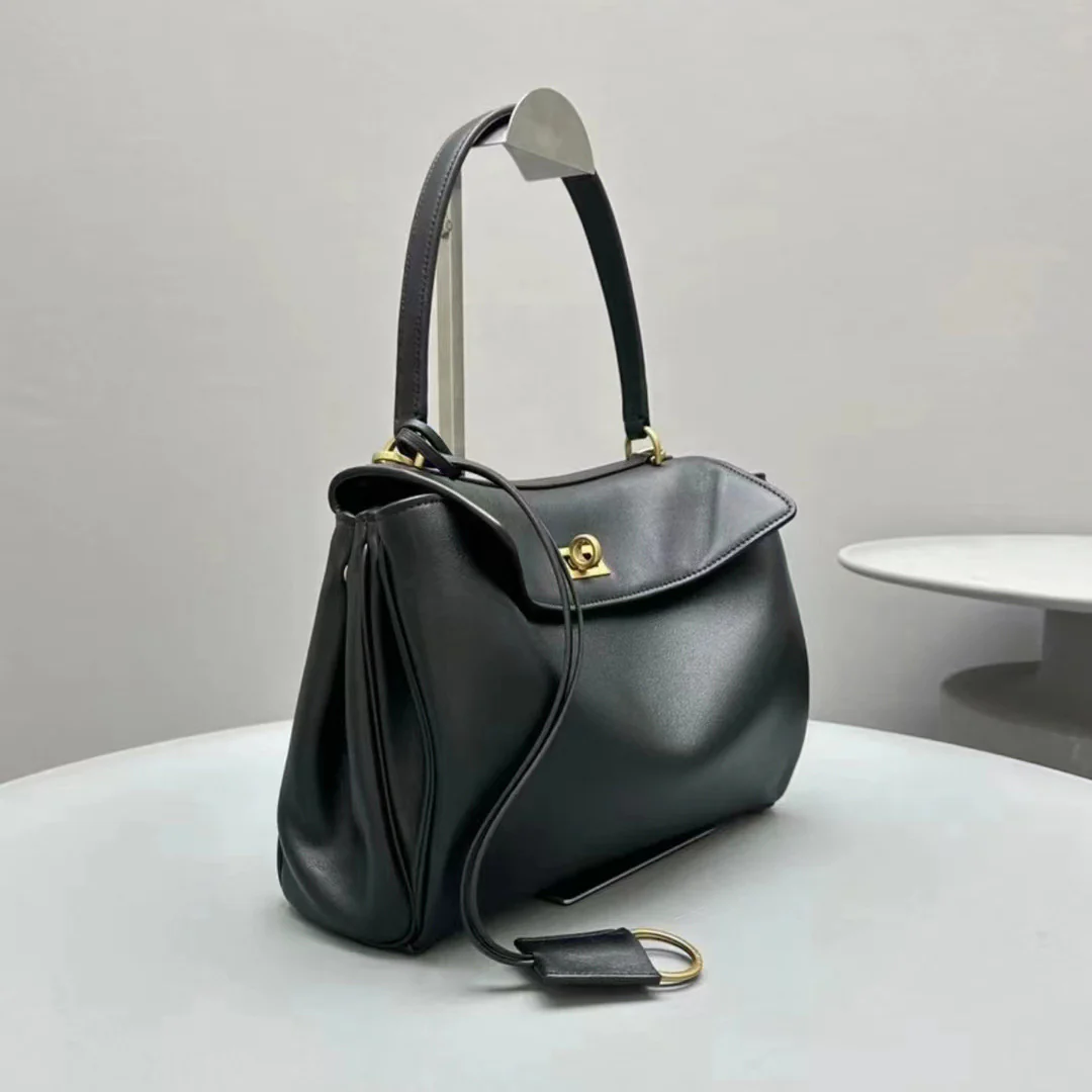 First Layer Cowhide Handbag  New Textured Handbag Versatile Fashion Messenger Bag Soft Glutinous Cowhide Bag - Deanwangkt