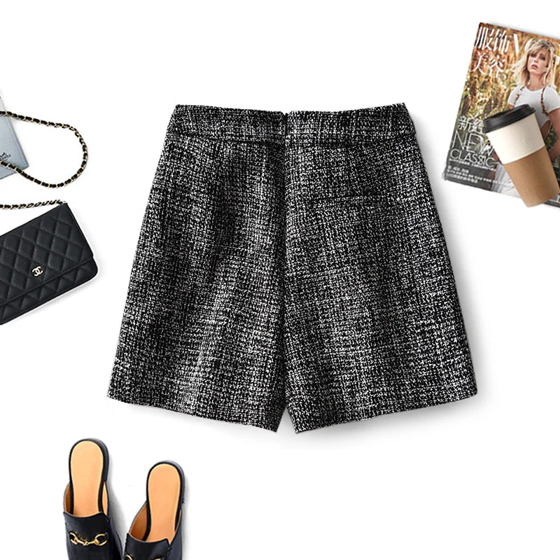 2025 Tweed hot pants  spring new fashion gold silk tweed waist black shorts lace-up boots women's clothing - Deanwangkt