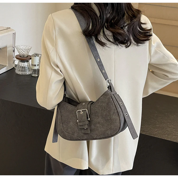New Underarm Bag Minority Fashion Design Retro Bags Trendy One-Shoulder Crossbody Women Bag Crescent Underarm Bag - Deanwangkt