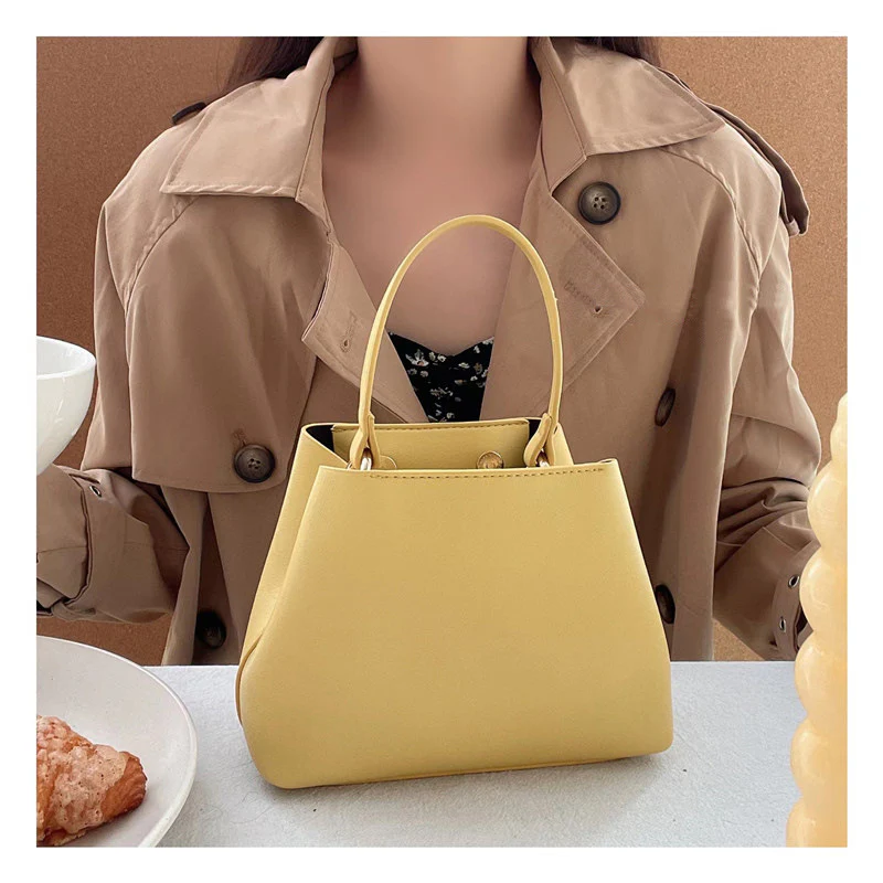 DEANWANGKT 2025 Summer new strawberry pink messenger women's bag bucket bag mini handbag Korean temperament high-end shoulder bag - Deanwangkt