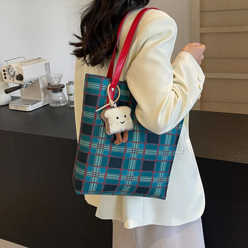 DEANWANGKT 2025 Korean version of fashion plaid tote bag popular new large-capacity casual shoulder bag Popular trade retro Popular style shopping bag - Deanwangkt
