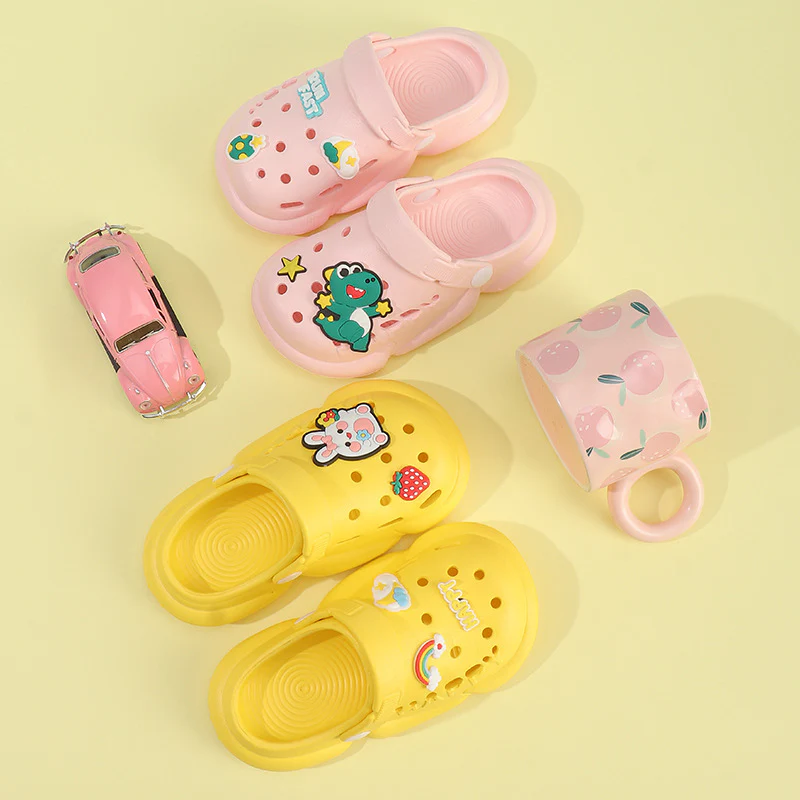 DEANWANGKT Baby Non-Slip Eva Slippers Cartoon Children's Closed Toe Hole Shoes Soft Soft Bottom Children Outer Sandals - Deanwangkt