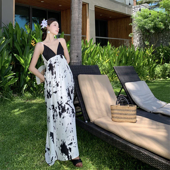2025 New Chinese ink painting printing v-neck suspender chic dress women's summer seaside vacation style design long dress - Deanwangkt