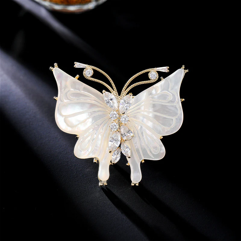 2025 Heavy Industry Light Luxury Butterfly New Premium Natural Fritillary Butterfly Autumn and Winter Coat Brooch Accessories Versatile Coat Accessories - Deanwangkt