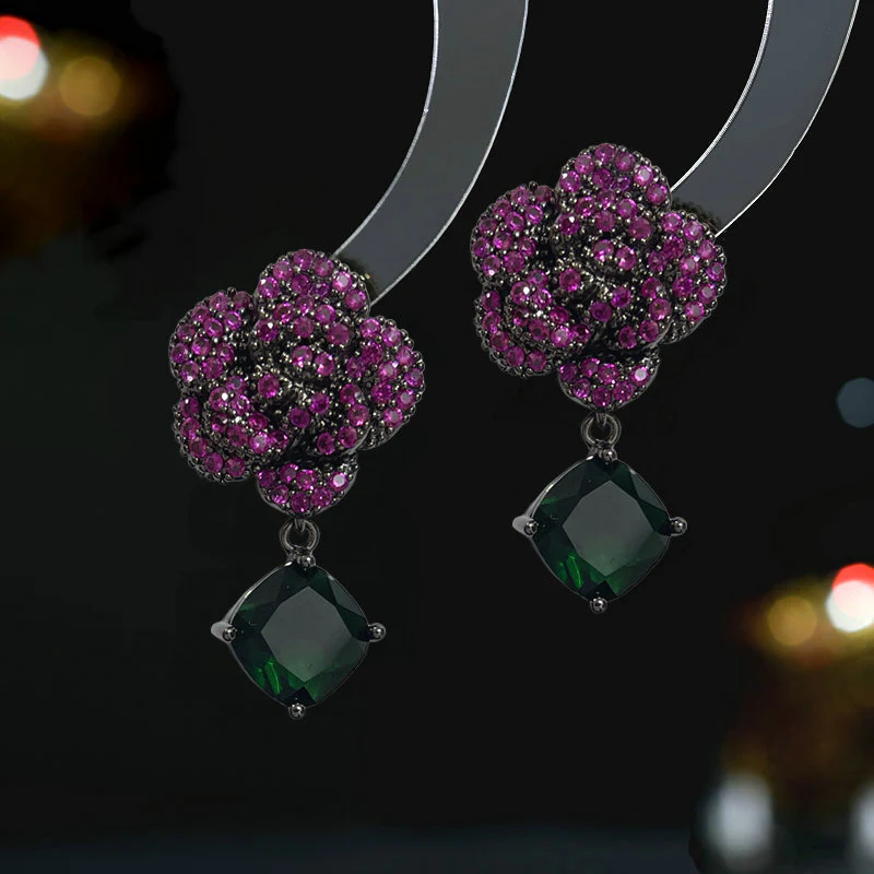 2025 new niche design celebrity temperament trendy earrings wholesale zircon inlaid high-end camellia earrings - Deanwangkt