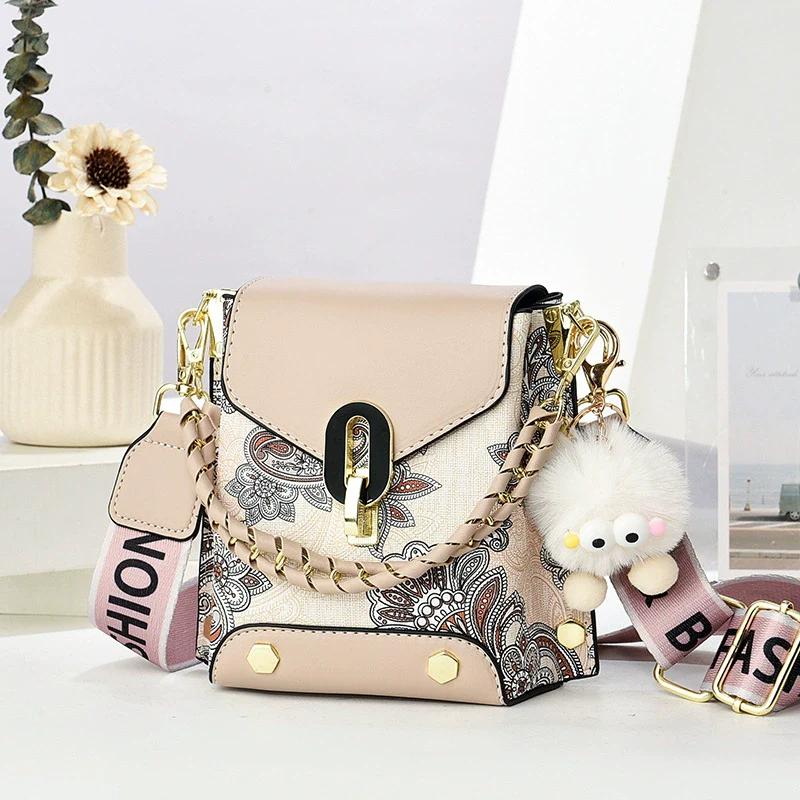 Bag Women's  New Fashion Versatile Diagonal Span Small Square Bag Premium Sense Commuter One Shoulder Crossbody Bag - Deanwangkt