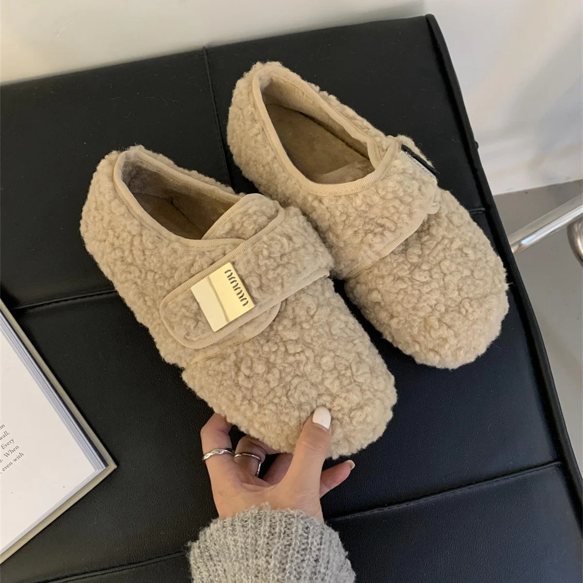 2025  niche metal buckle wool shoes women's autumn and winter outer wear velvet warm soft sole Velcro casual single shoes - Deanwangkt