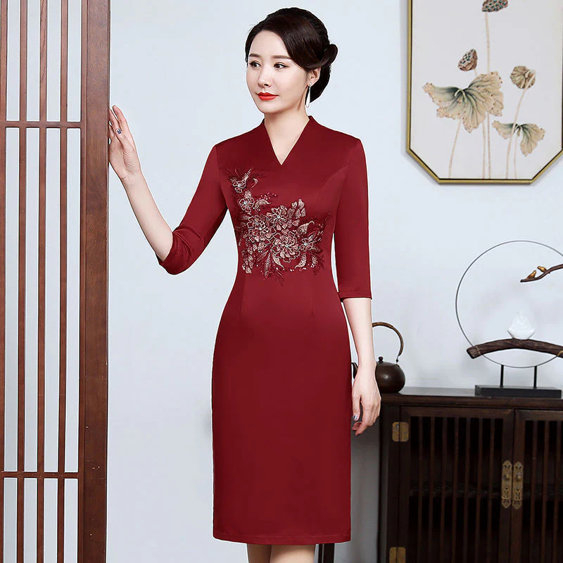 2025 Manufacturer's supply, mother-in-law wedding dress, wedding mother dress, medium sleeve, spring and summer V-neck wedding improved cheongsam - Deanwangkt