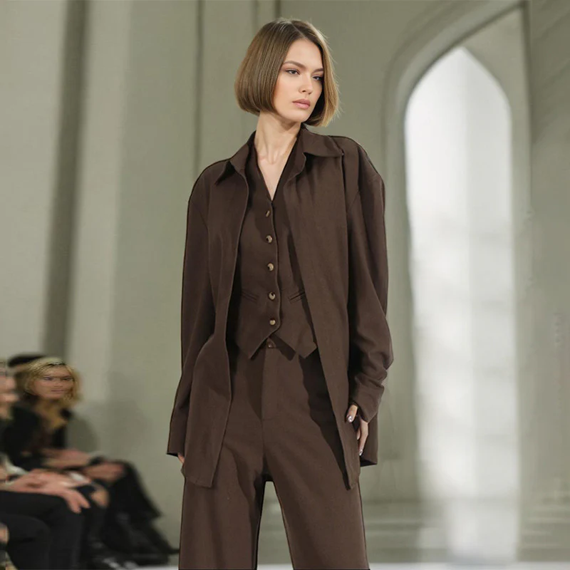 2025 Fashion casual suit women's spring  new lapel design sense long sleeve button splicing high sense two-piece set - Deanwangkt