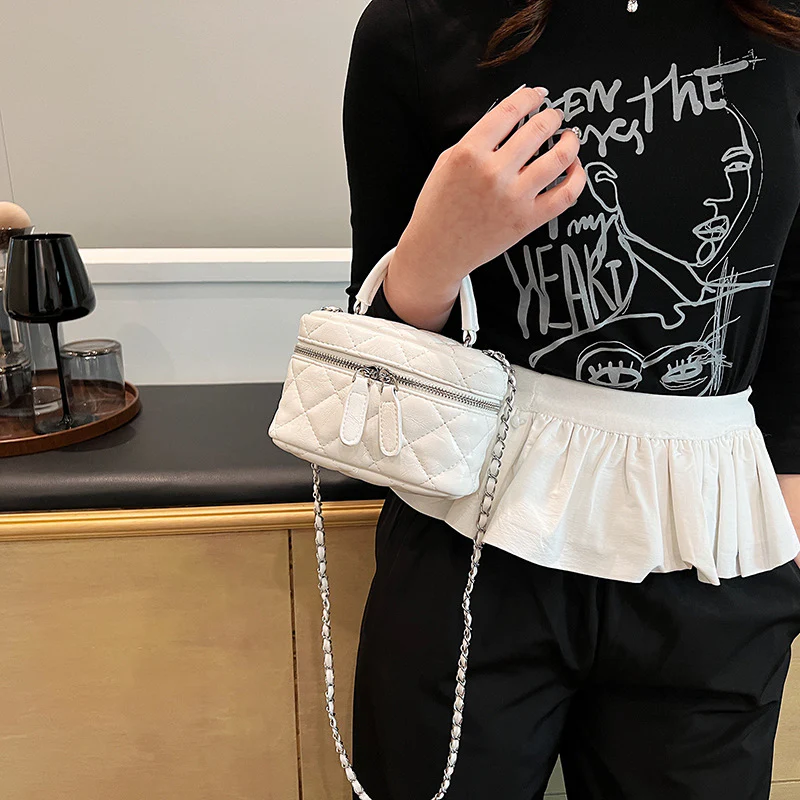 Diamond Embroidery Thread Small Bag for Women This Year Popular Western Style All-Matching Box Bag Fashion Trending Chain Messenger Bag Wholesale - Deanwangkt