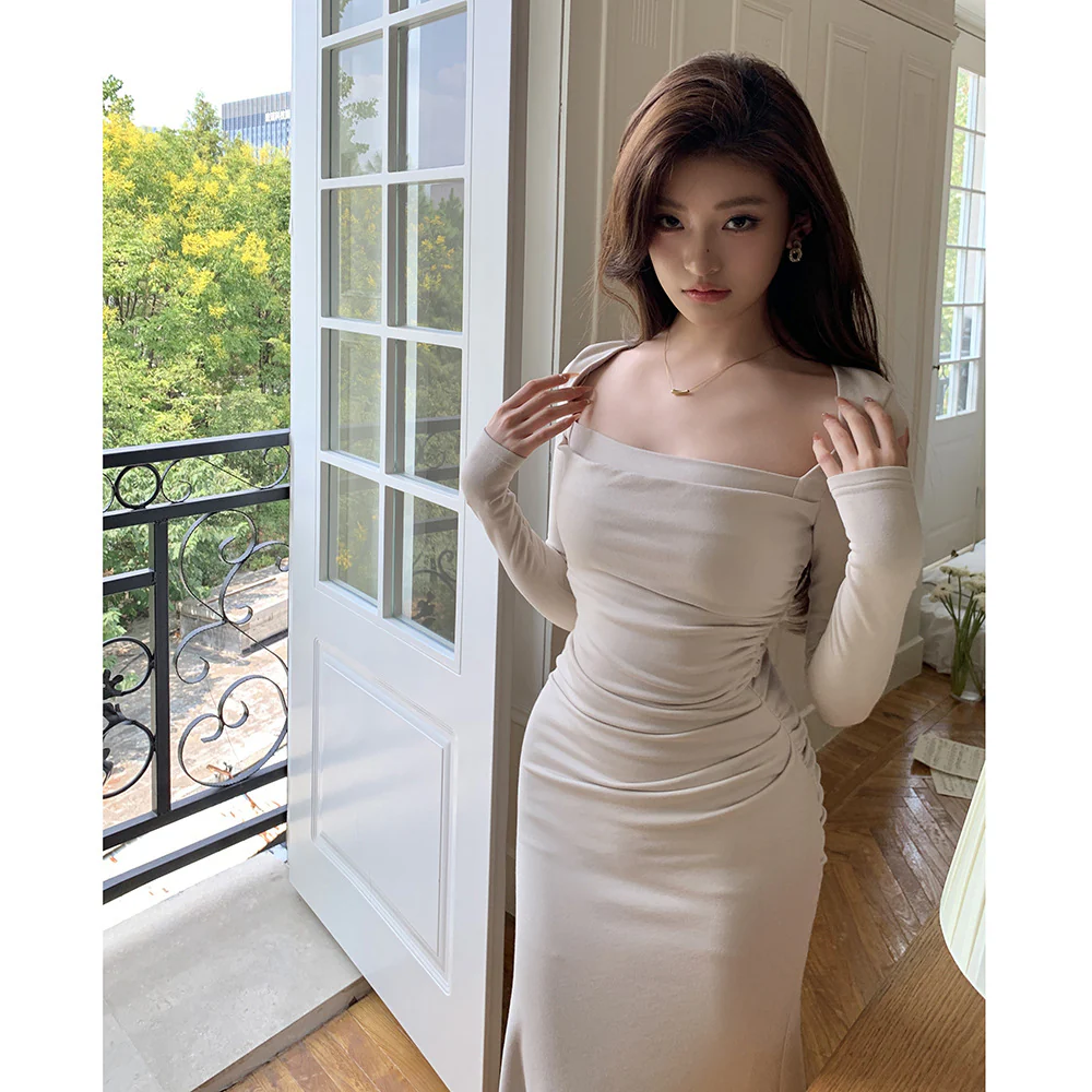 2025 gentle wind square neck long-sleeved dress women's 2025 winter high-end temperament beautiful slim fishtail dress - Deanwangkt