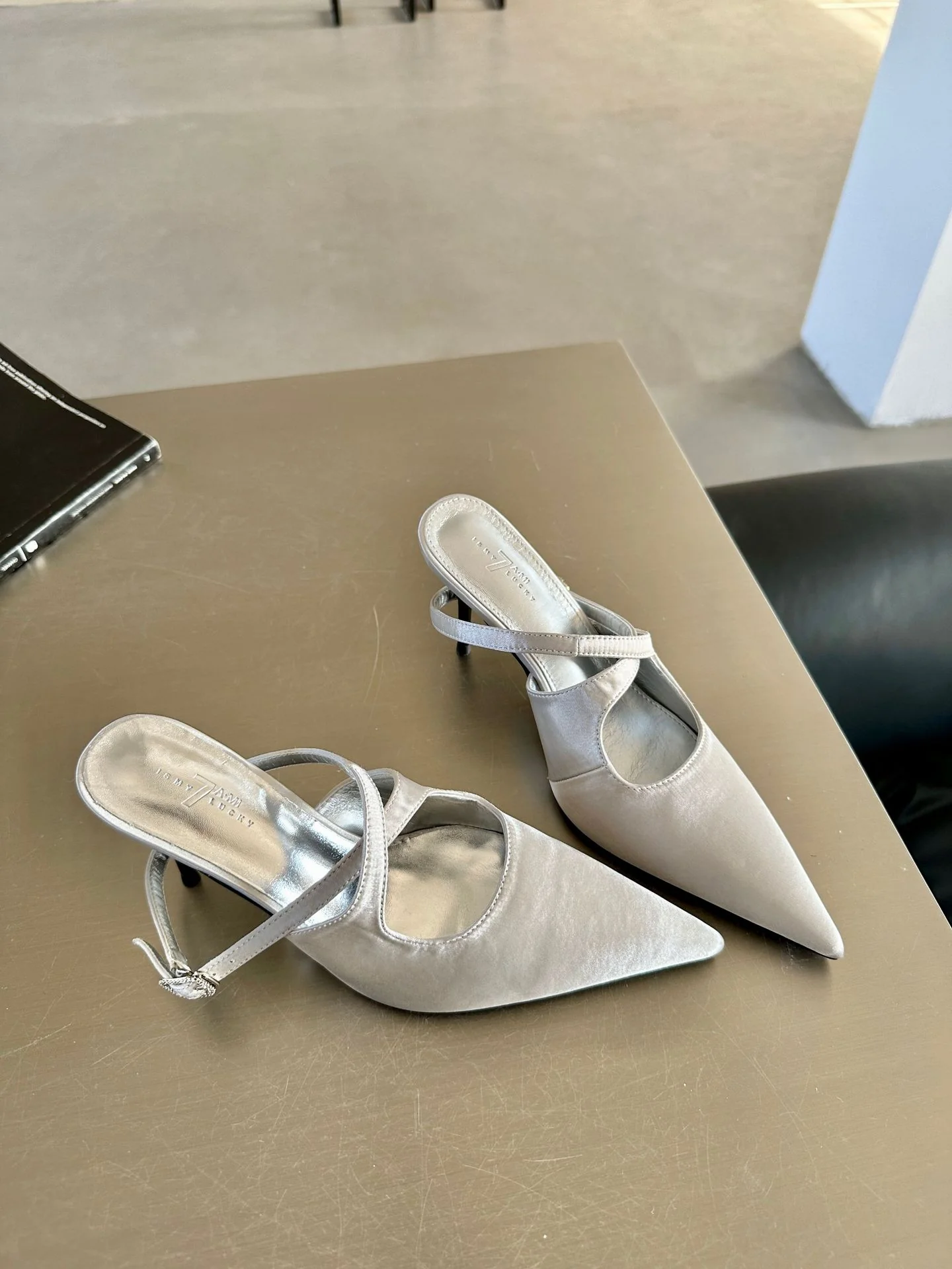 DEANWANGK  Spring and Summer New Pointed High Heel Shoes Daily Fashion Cross Thin Strap Stiletto Heel Closed Toe Slingback Sandals Women's Shoes - Deanwangkt