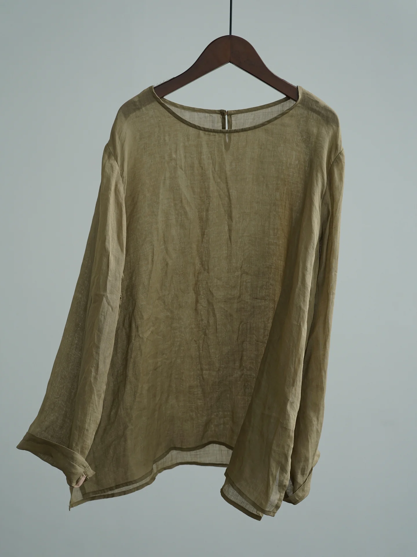 Original simple round neck pullover clear ramie medium and long shirt, literary style loose bottoming top W25069 - Deanwangkt