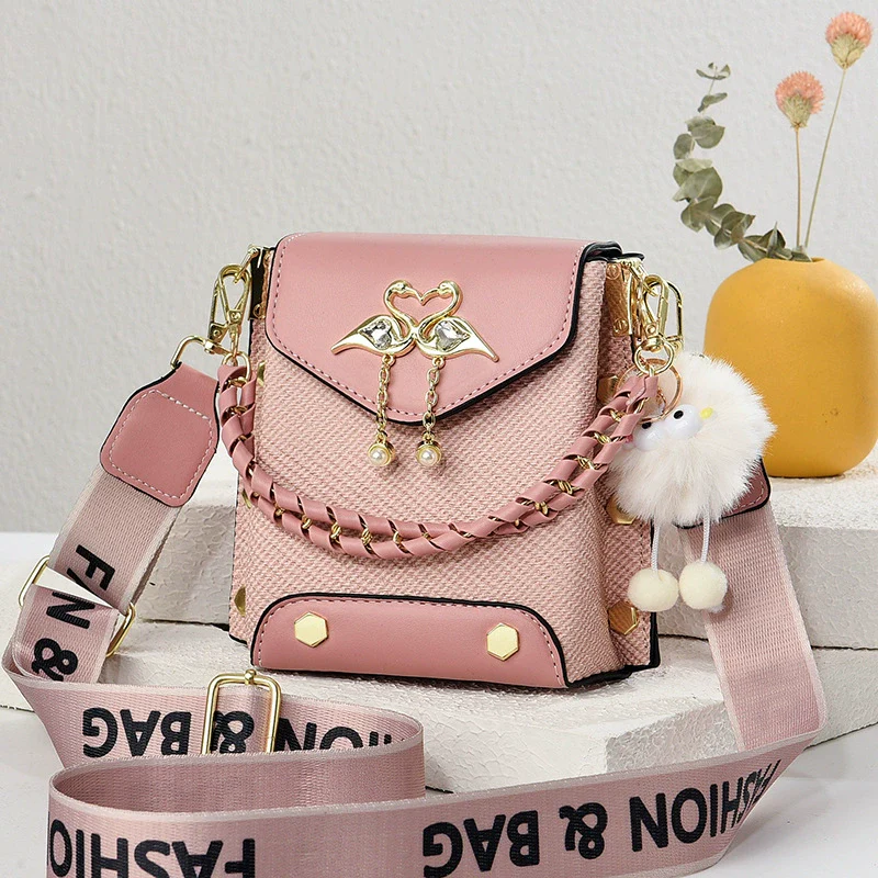 Hot style messenger bag mini small bag  new fashion versatile mobile phone bag student bag female - Deanwangkt