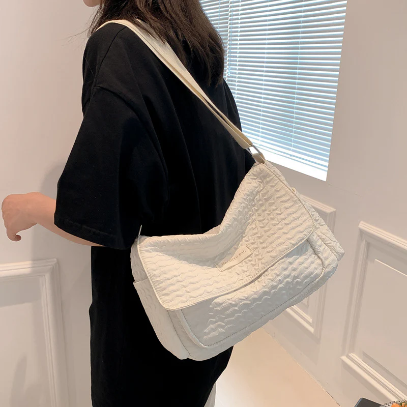 DEANWANGKT 2025 Bag women's  new Korean version pleated cloud bag small fresh student class schoolbag casual shoulder messenger bag - Deanwangkt