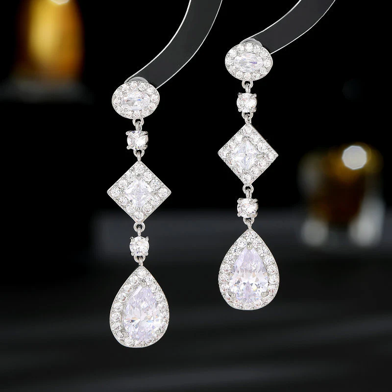 2025 Light luxury high-end fringed temperament earrings trendy dress banquet bridal accessories geometric rhombus long water drop earrings - Deanwangkt