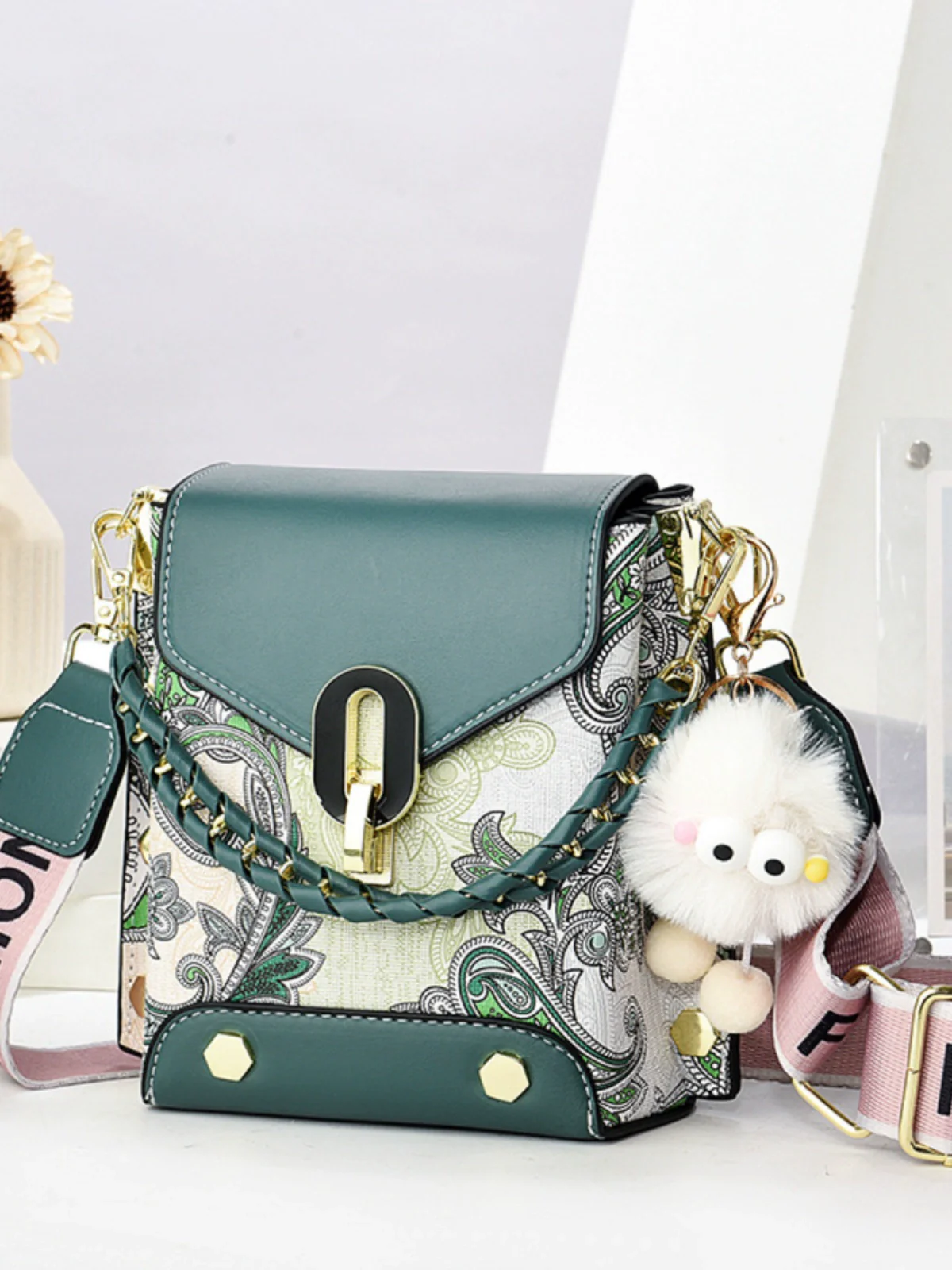 Bag Women's  New Fashion Versatile Diagonal Span Small Square Bag Premium Sense Commuter One Shoulder Crossbody Bag - Deanwangkt