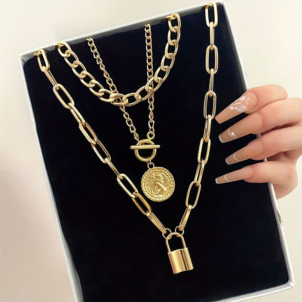 Punk Multilayer Cuban Chain Paperclip Chain Round Shape Portrait Pendant OT Buckle Necklace - Deanwangkt