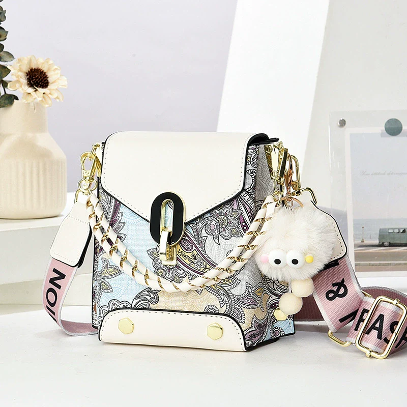 Bag Women's  New Fashion Versatile Diagonal Span Small Square Bag Premium Sense Commuter One Shoulder Crossbody Bag - Deanwangkt